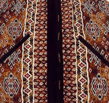 Load image into Gallery viewer, Reversible Hooded Vest